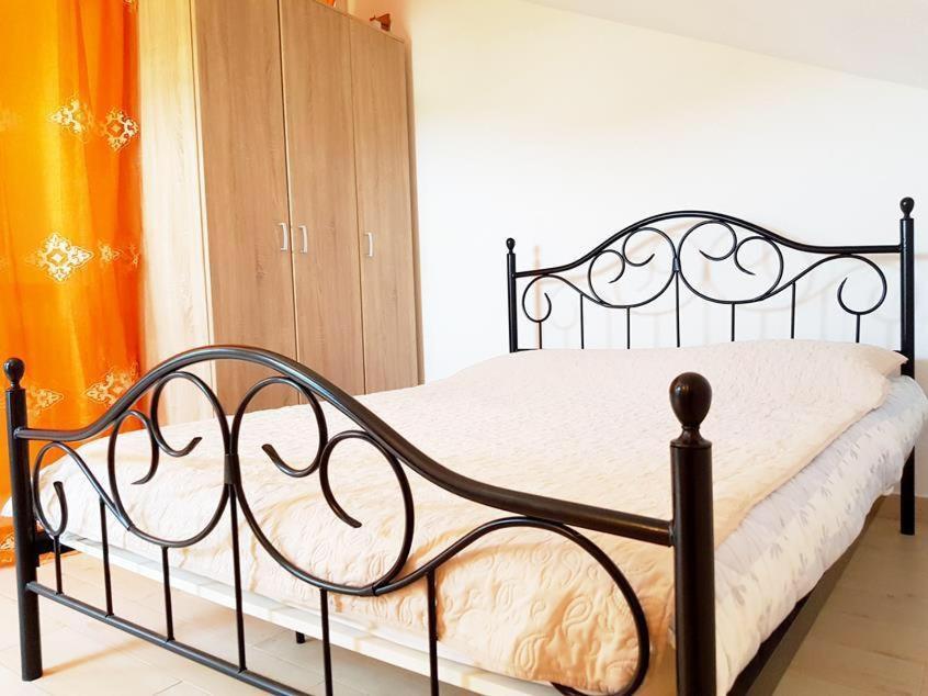 Talija Apartments Krimovica 부드바 객실 사진