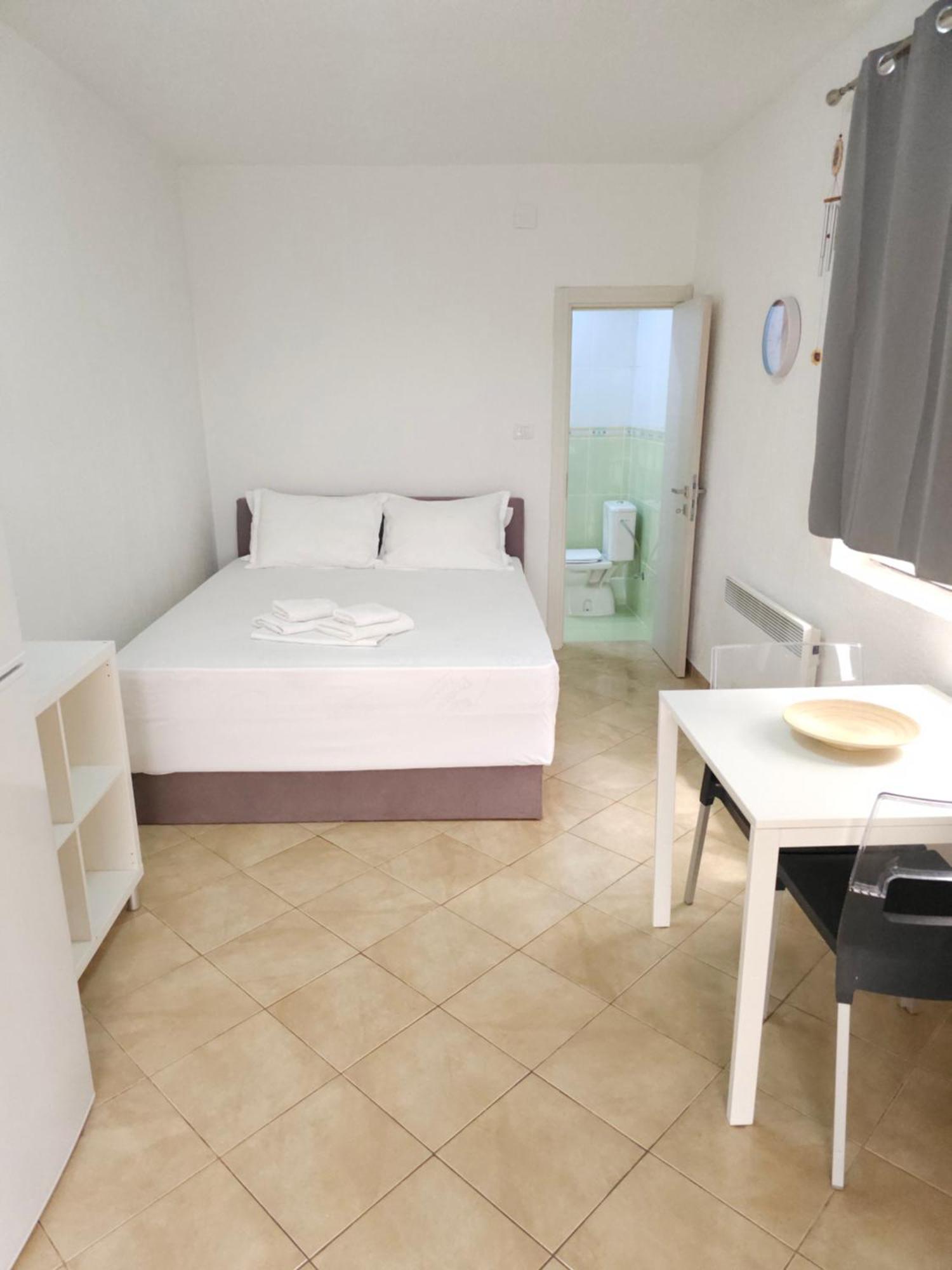 Talija Apartments Krimovica 부드바 객실 사진